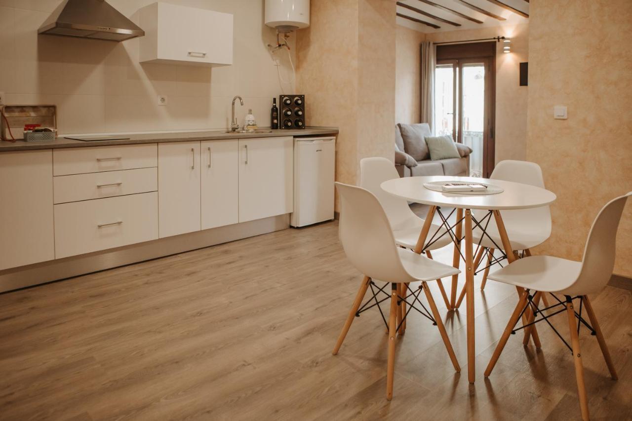 Hospedium Aloque Boutique Plaza Apartment Valdepenas Exterior photo